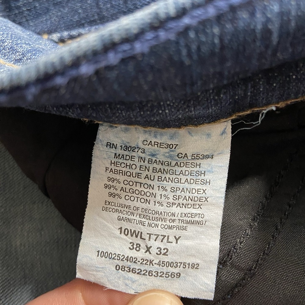 Wrangler Jeans men's 38x31 Retro Slim Bootcut Denim Blue Western Bootleg Fading - Picture 7 of 14